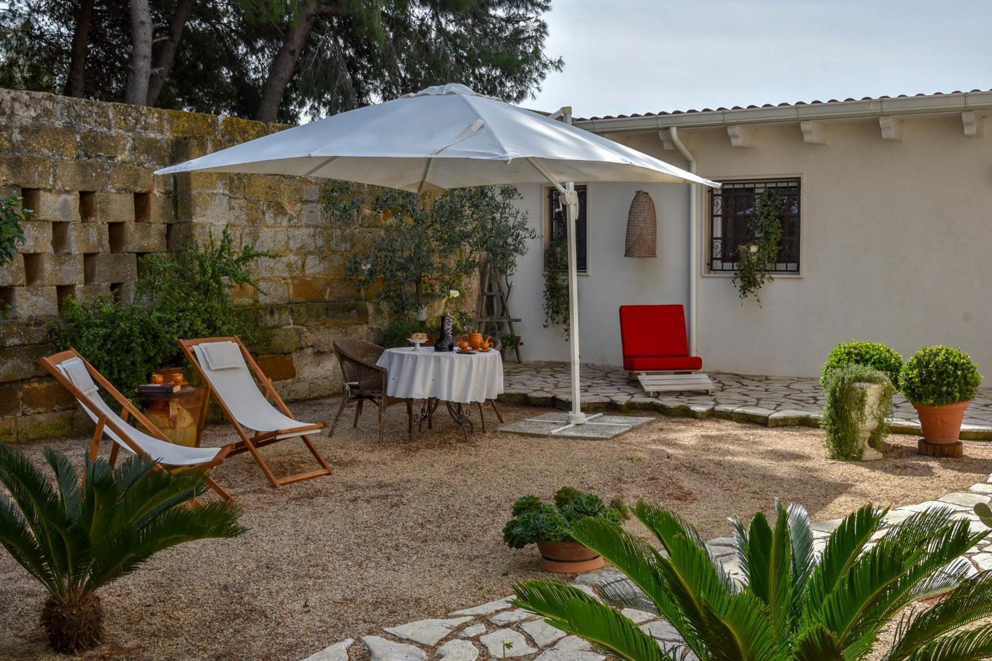 Antica Casina B&B Di Charme Pulsano Buitenkant foto